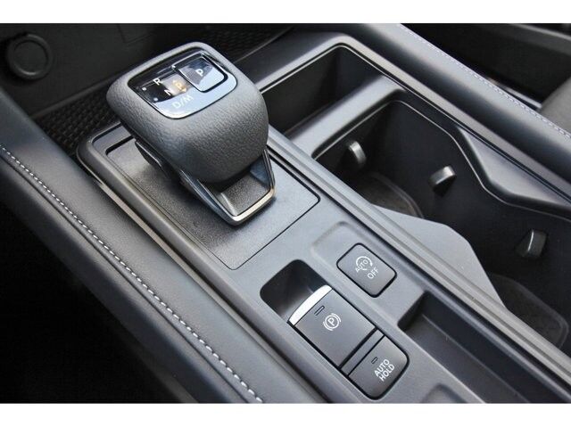 2025 Nissan Pathfinder S