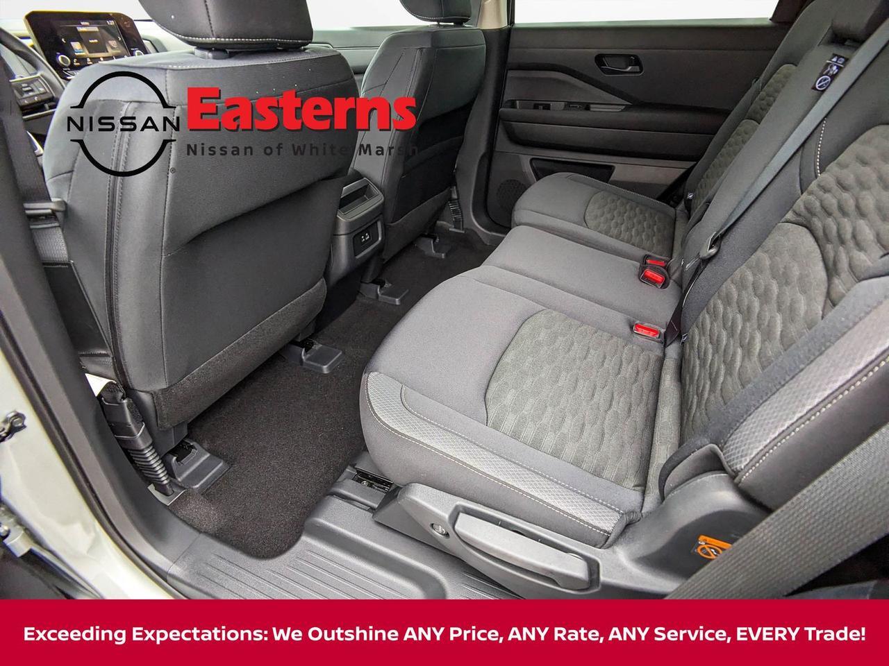 2025 Nissan Pathfinder S White Marsh MD