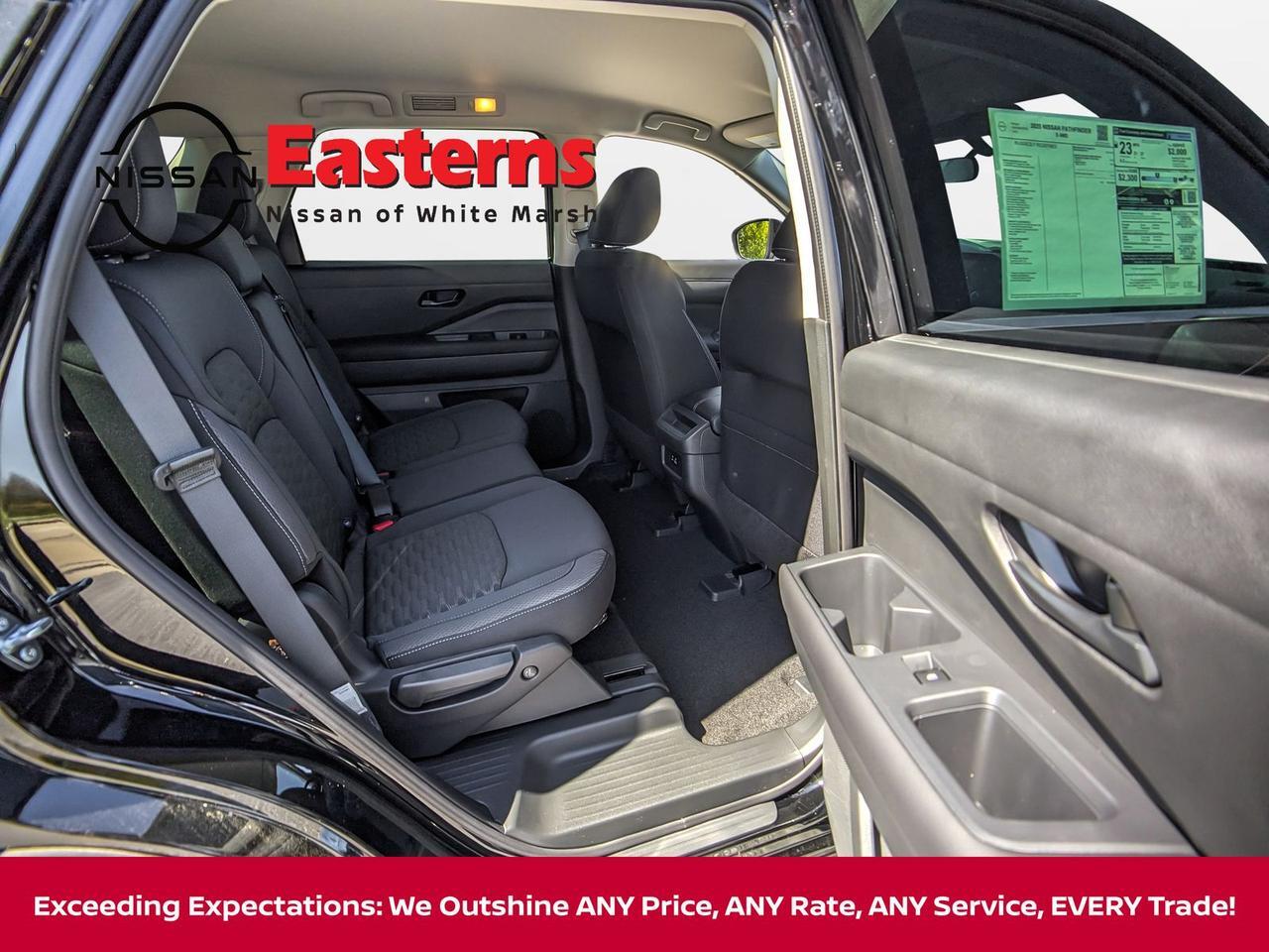 2025 Nissan Pathfinder S White Marsh MD