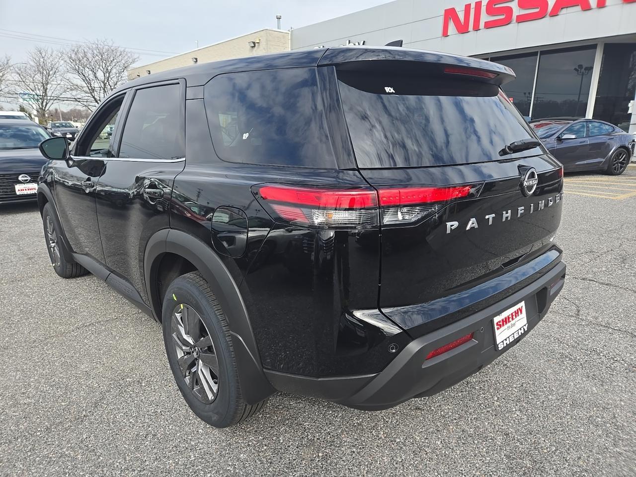 2025 Nissan Pathfinder S Glen Burnie MD