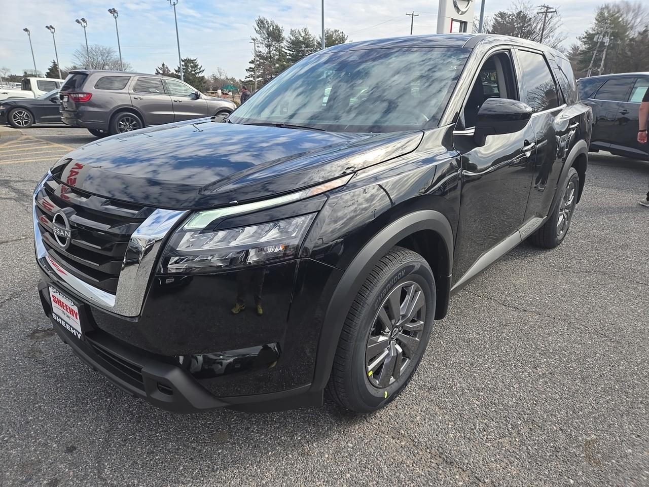 2025 Nissan Pathfinder S Glen Burnie MD