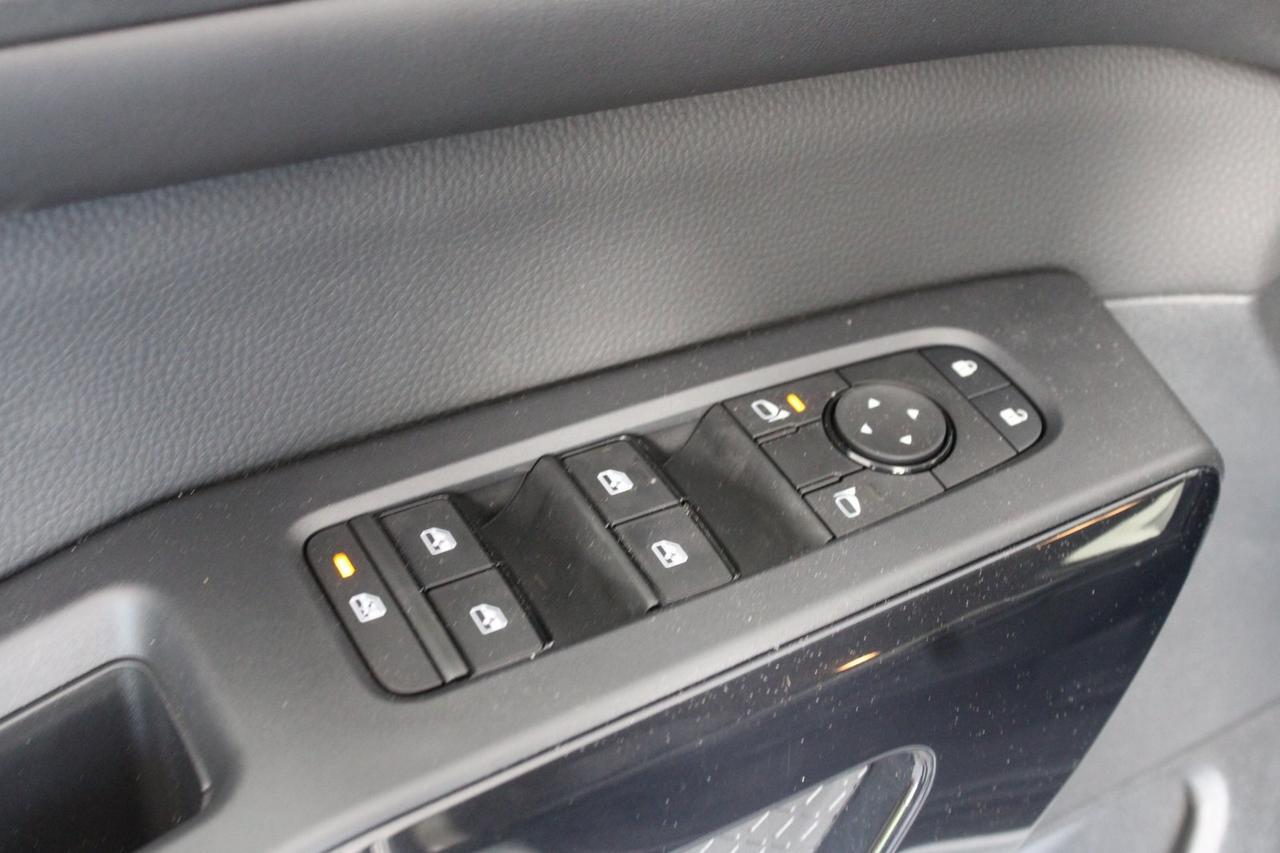 2025 Nissan Pathfinder S Manassas VA