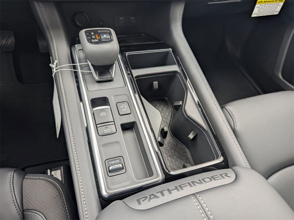 2025 Nissan Pathfinder SL Kennesaw GA
