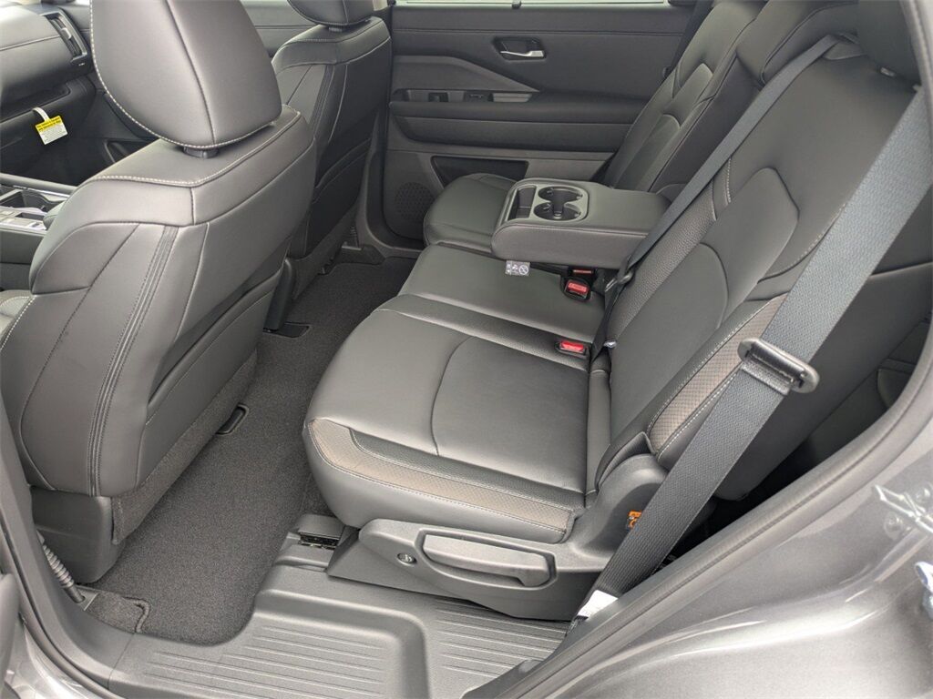 2025 Nissan Pathfinder SL Kennesaw GA