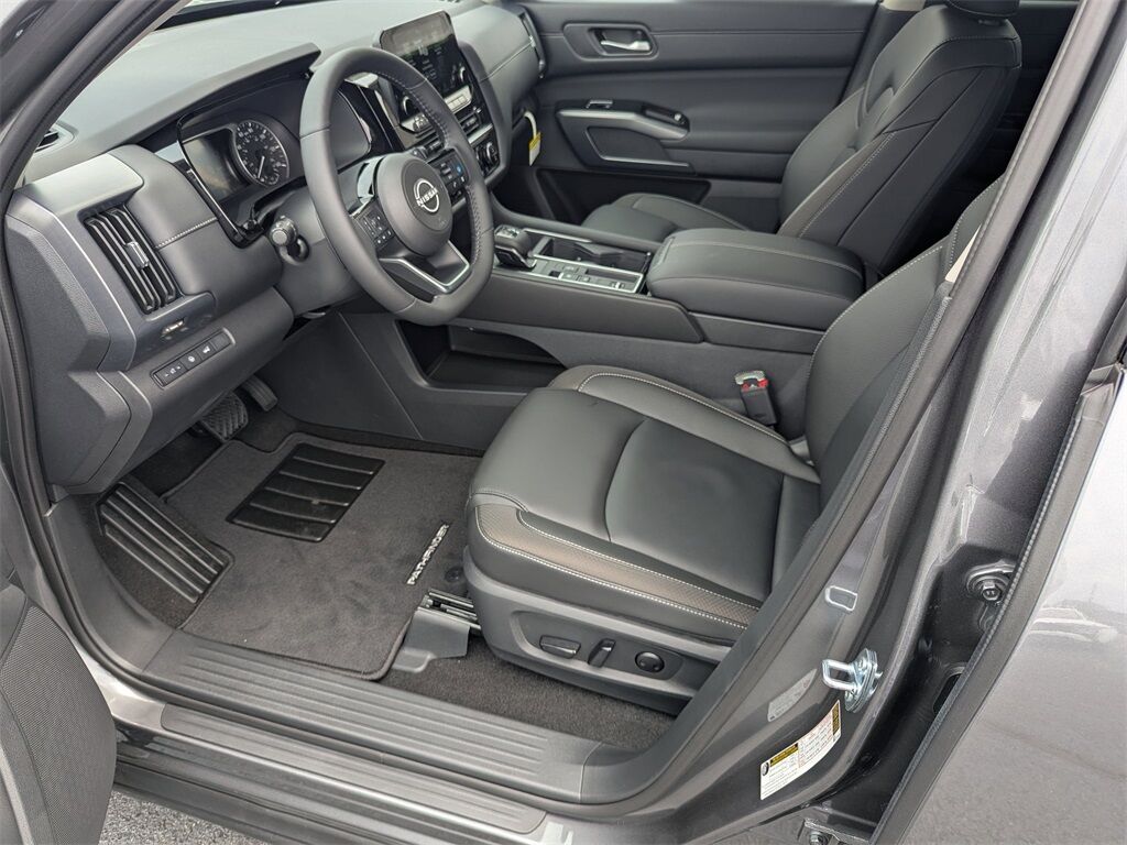 2025 Nissan Pathfinder SL Kennesaw GA