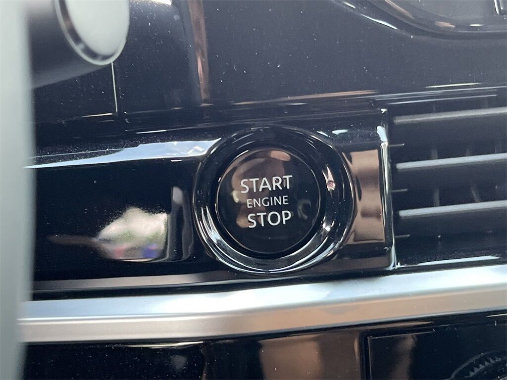 2025 Nissan Pathfinder SL Kennesaw GA