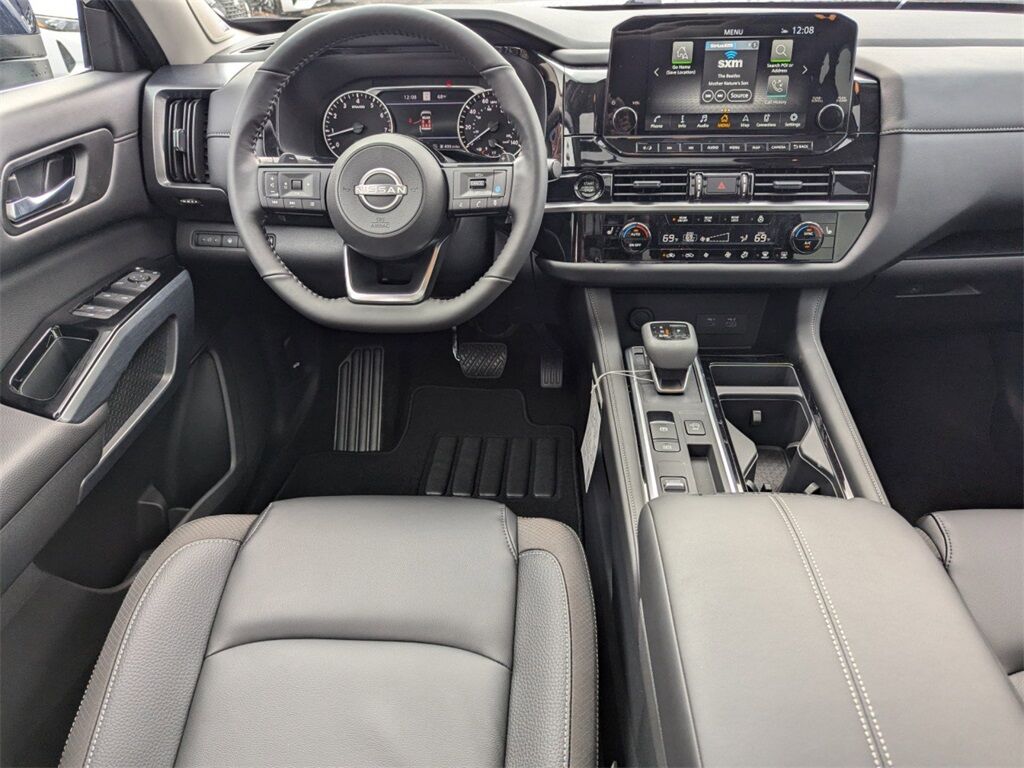 2025 Nissan Pathfinder SL Kennesaw GA