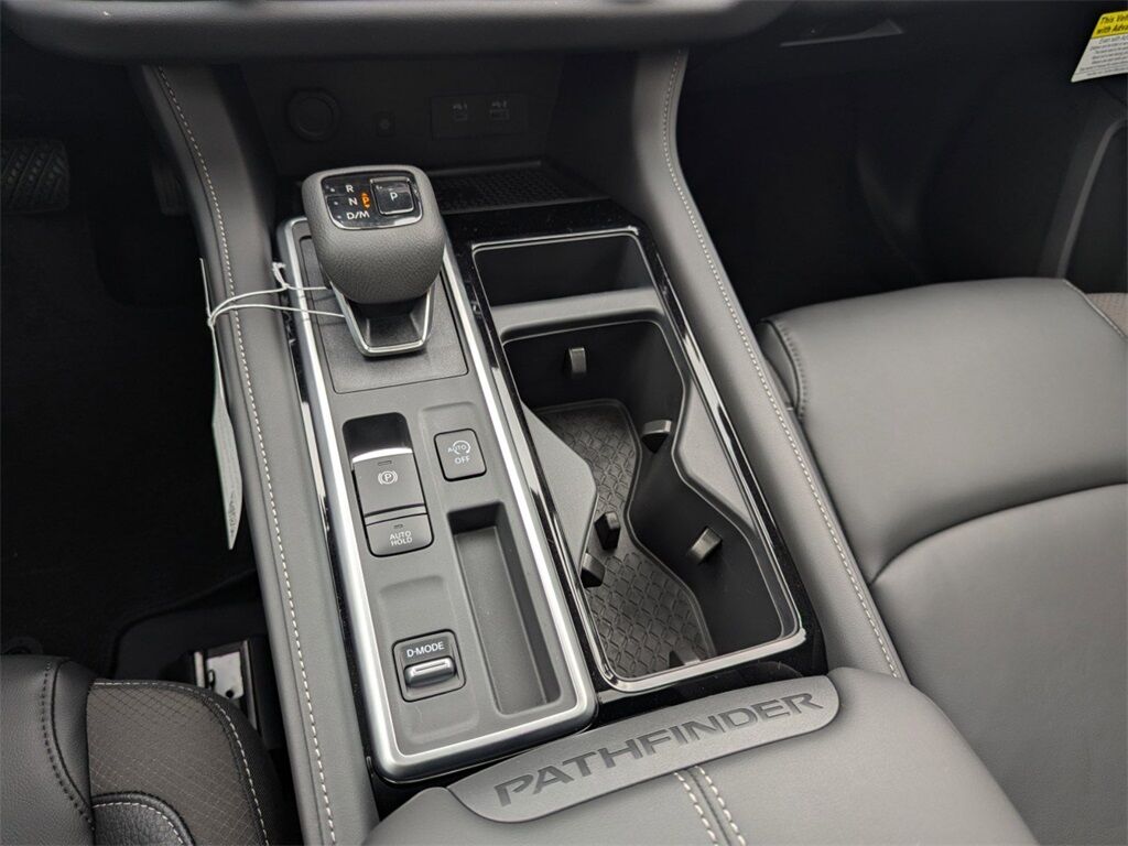 2025 Nissan Pathfinder SL Kennesaw GA