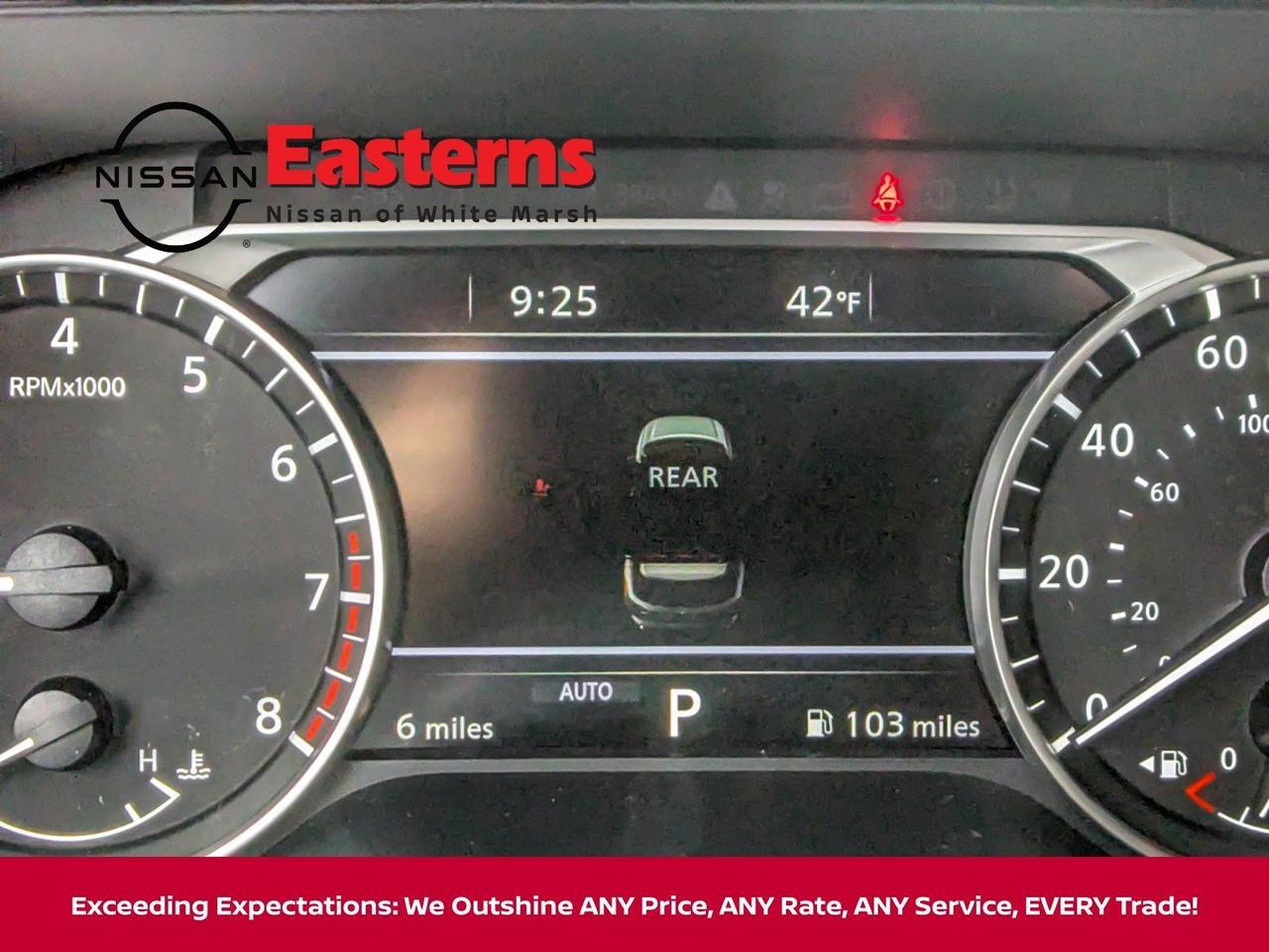 2025 Nissan Pathfinder SL White Marsh MD