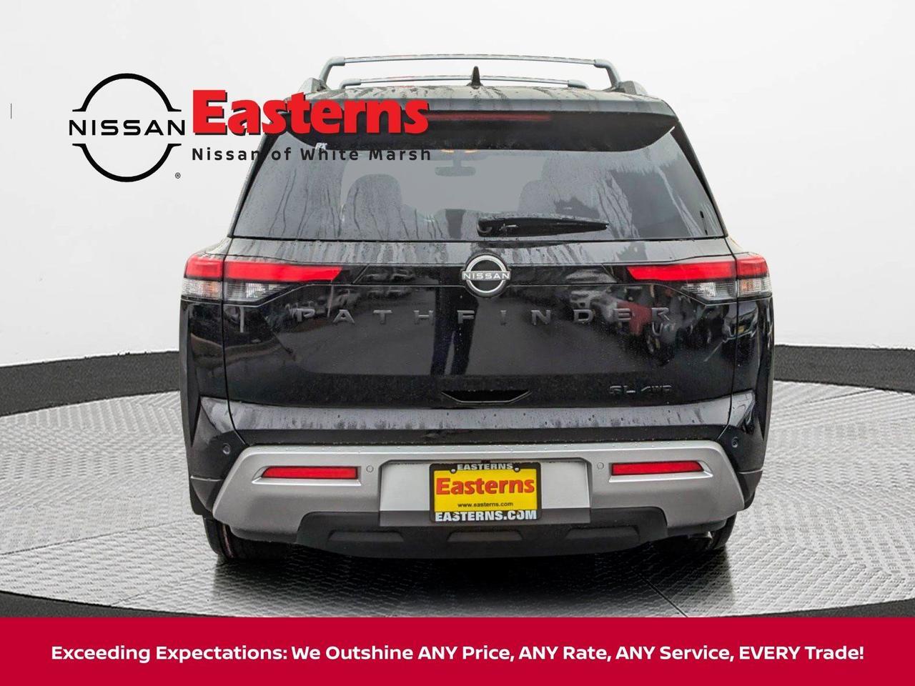 2025 Nissan Pathfinder SL White Marsh MD