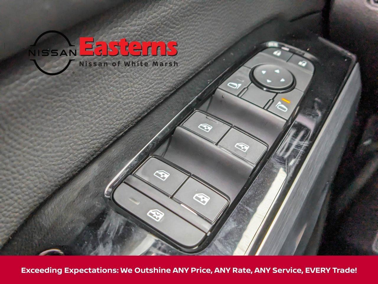 2025 Nissan Pathfinder SL White Marsh MD