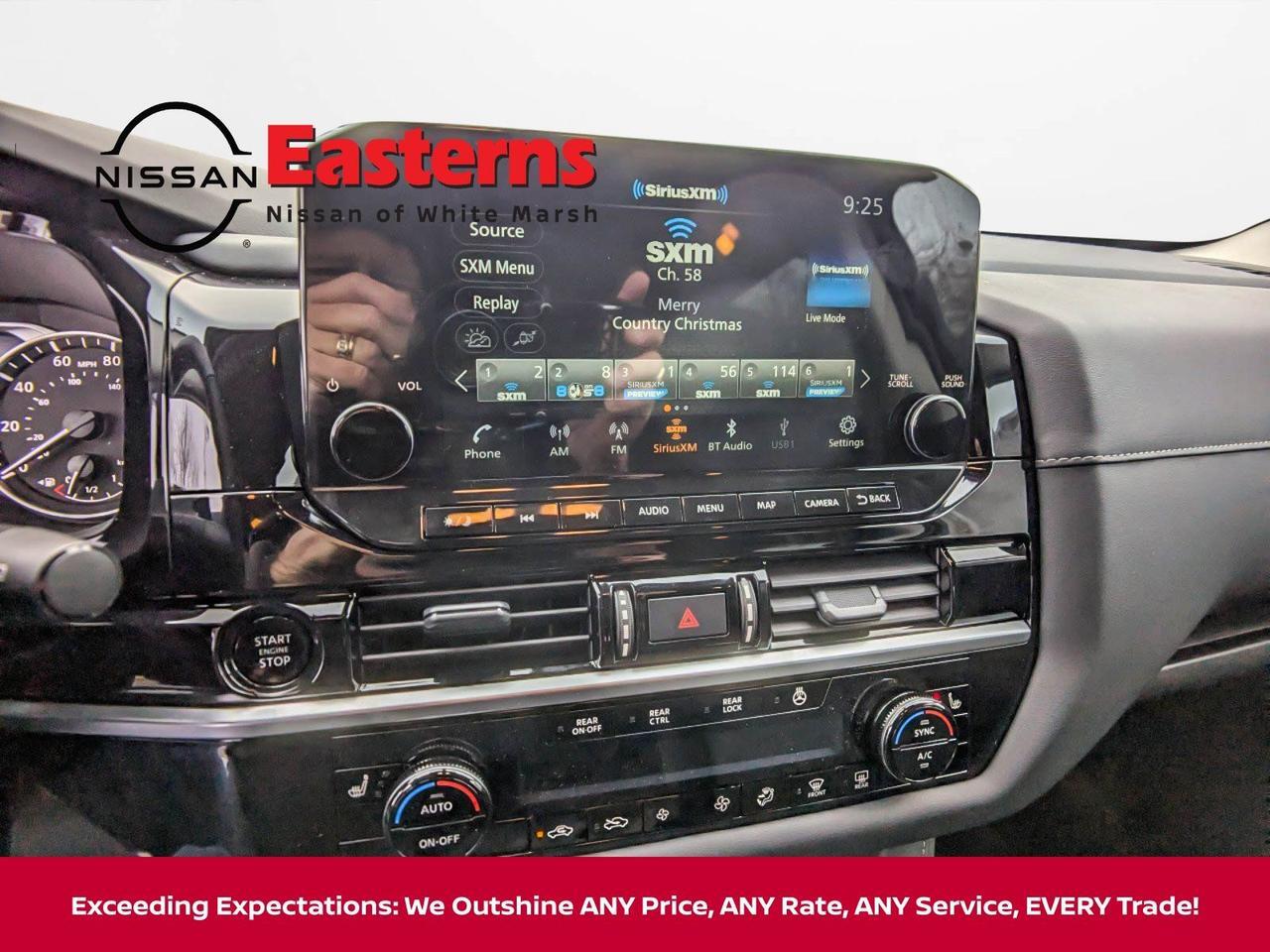 2025 Nissan Pathfinder SL White Marsh MD