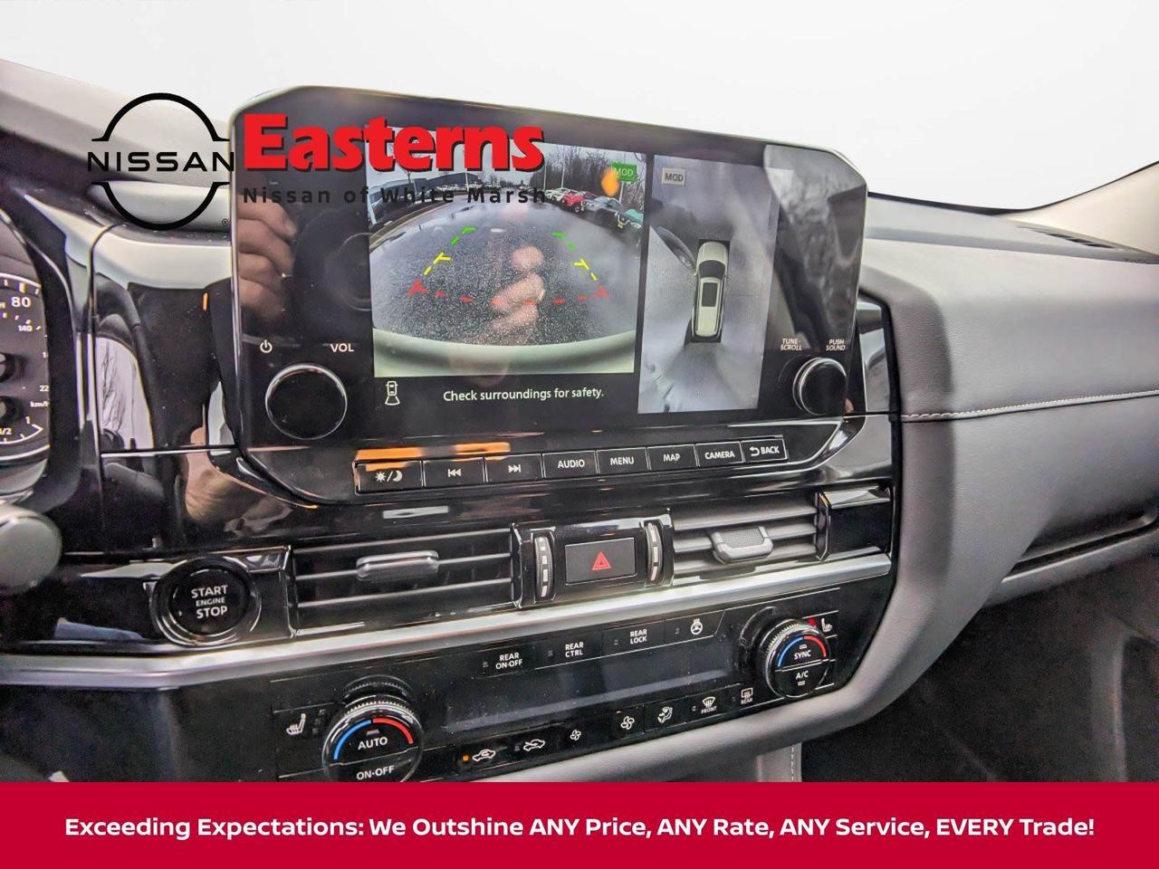 2025 Nissan Pathfinder SL White Marsh MD