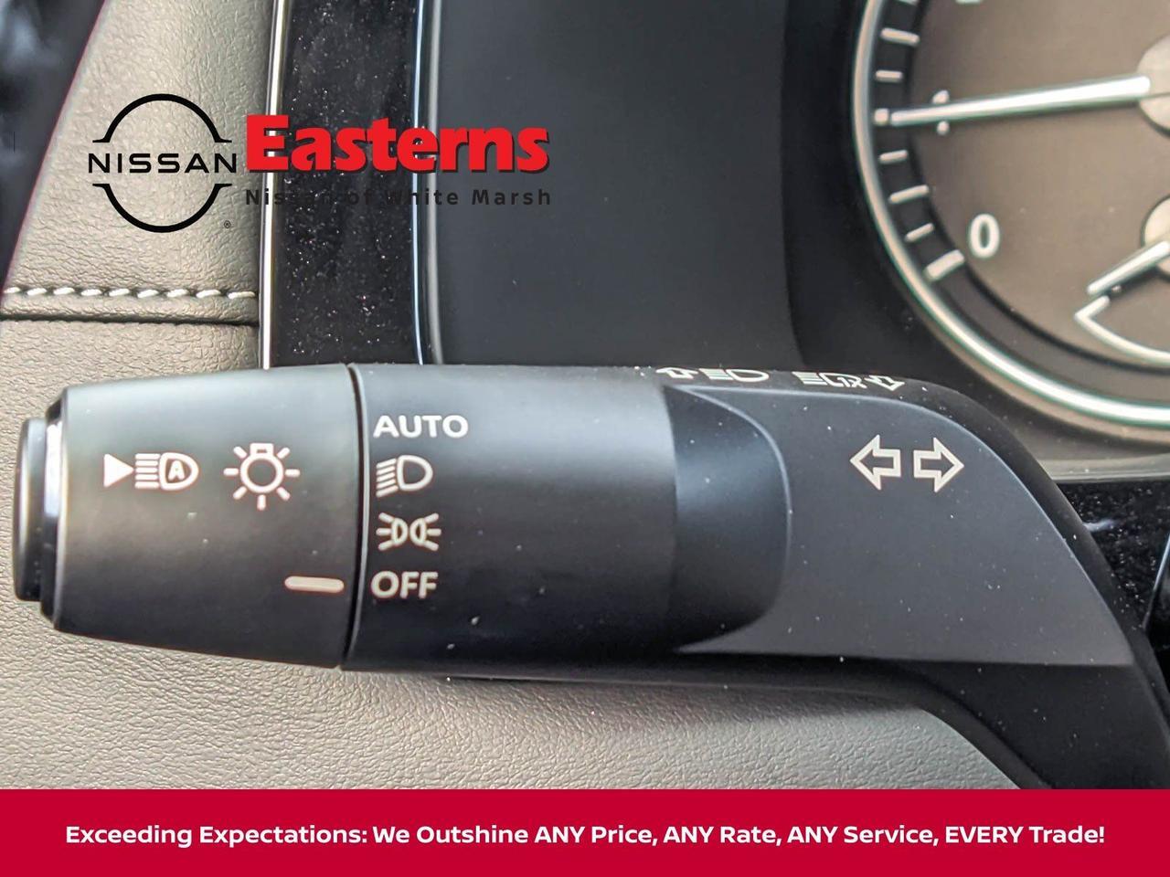 2025 Nissan Pathfinder SL White Marsh MD