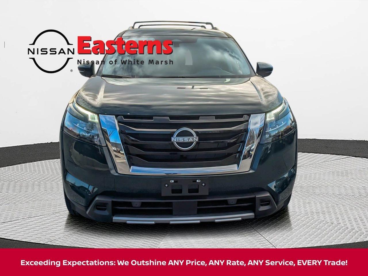 2025 Nissan Pathfinder SL White Marsh MD