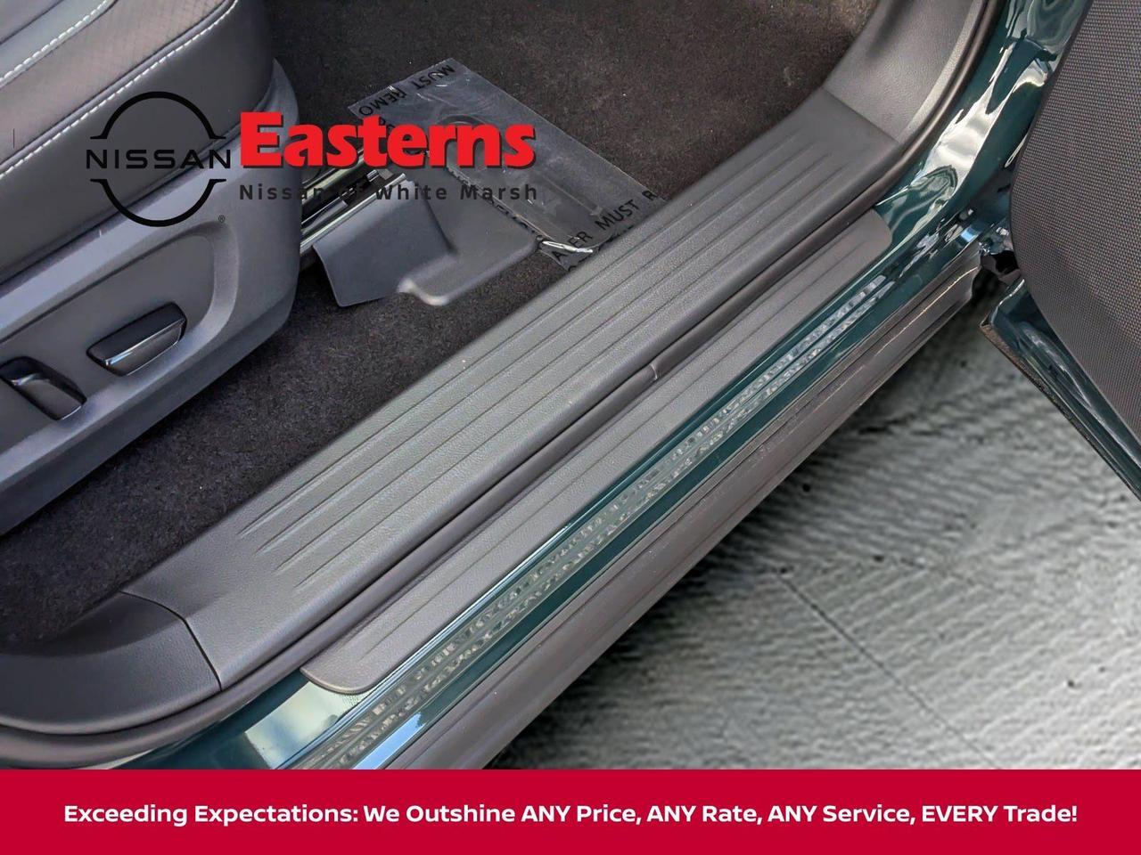 2025 Nissan Pathfinder SL White Marsh MD