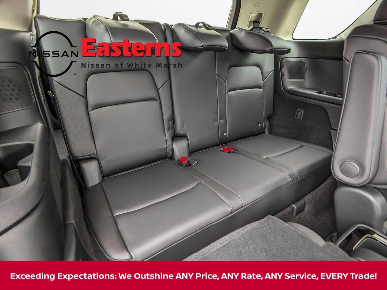 2025 Nissan Pathfinder SL White Marsh MD