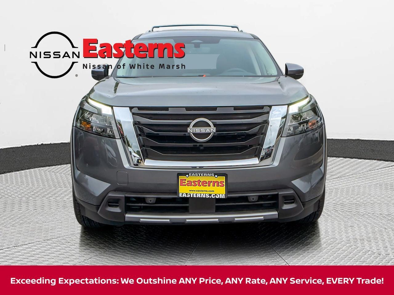 2025 Nissan Pathfinder SL White Marsh MD