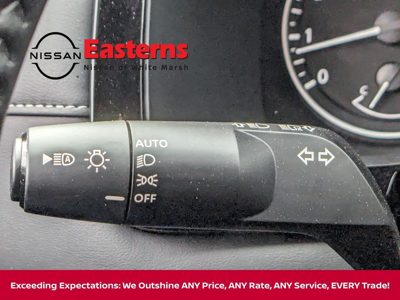 2025 Nissan Pathfinder SL White Marsh MD