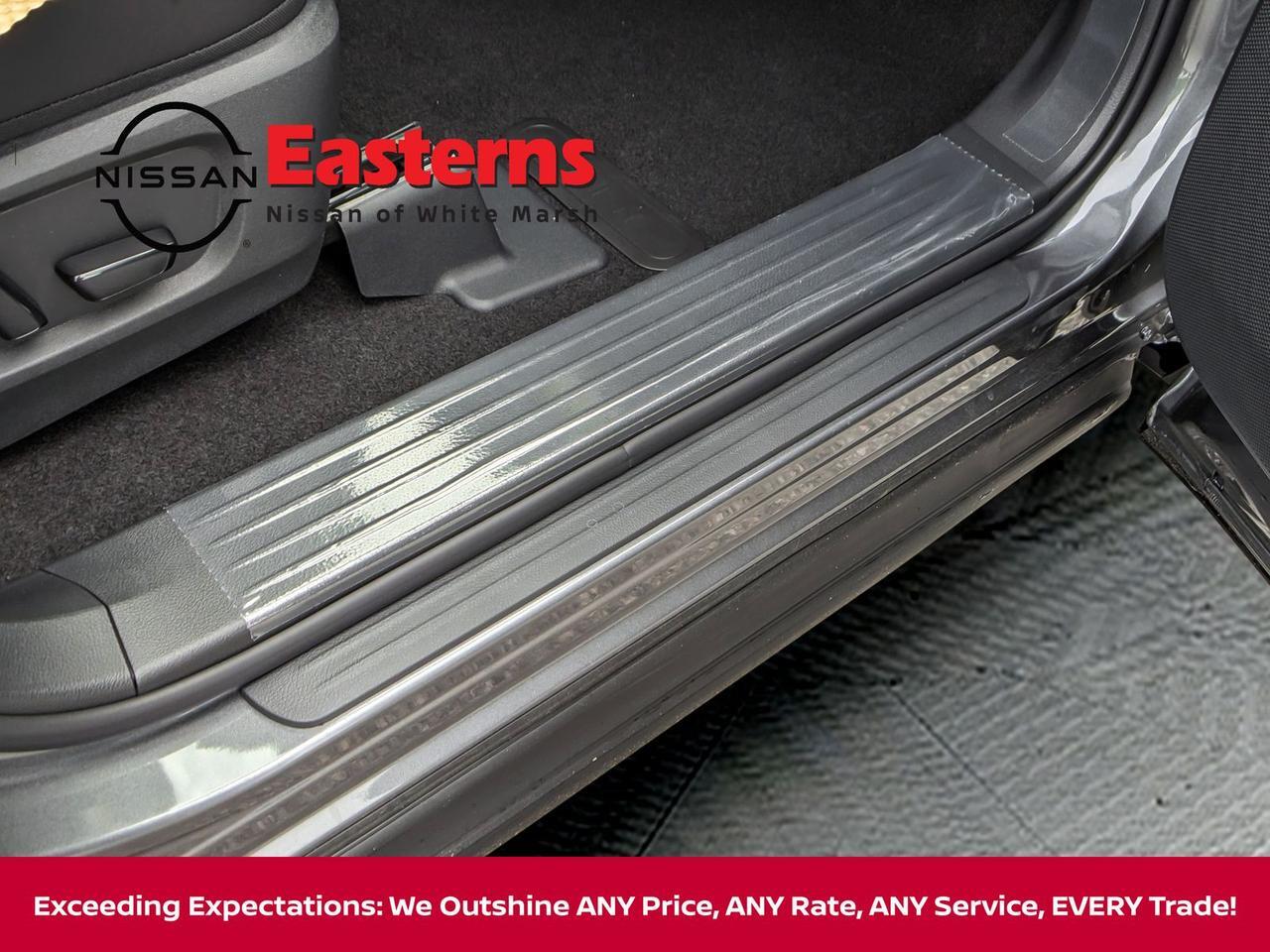 2025 Nissan Pathfinder SL White Marsh MD