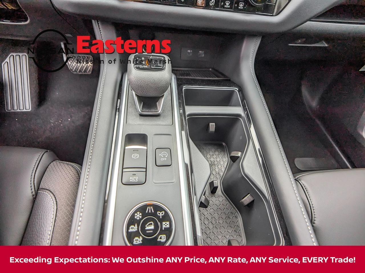 2025 Nissan Pathfinder SL White Marsh MD