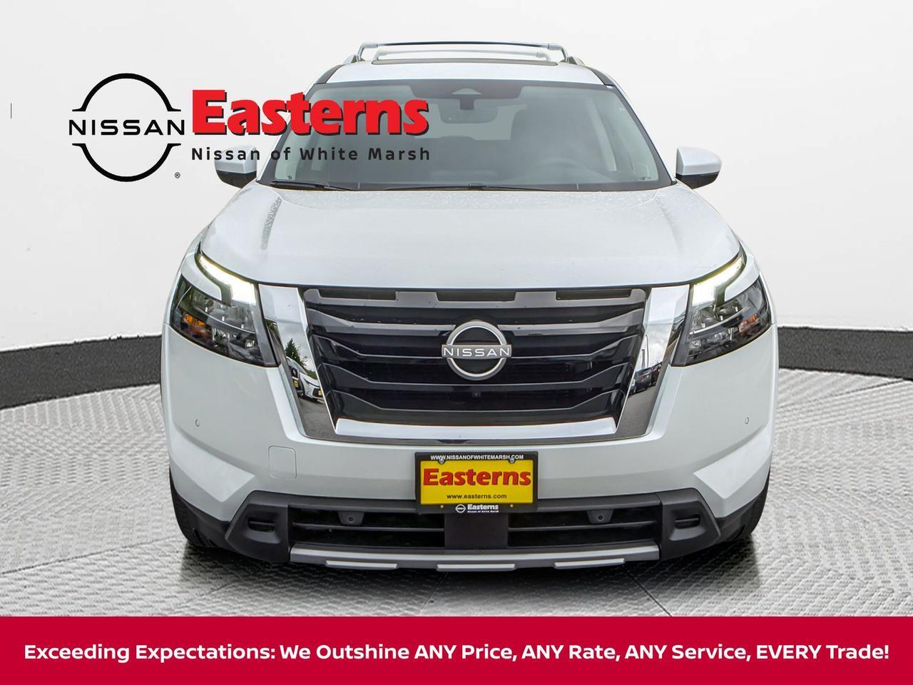 2025 Nissan Pathfinder SL White Marsh MD