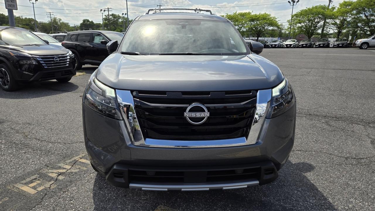 2025 Nissan Pathfinder SL Glen Burnie MD
