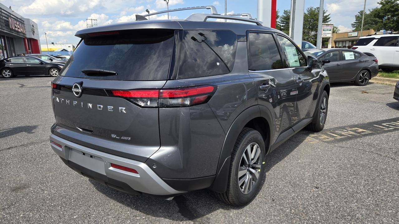 2025 Nissan Pathfinder SL Glen Burnie MD