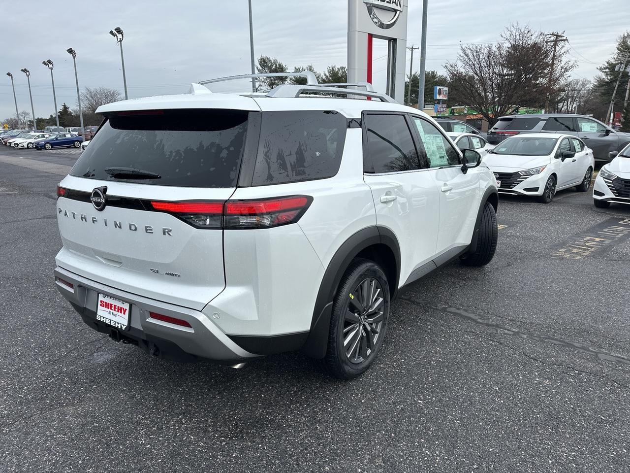 2025 Nissan Pathfinder SL Glen Burnie MD