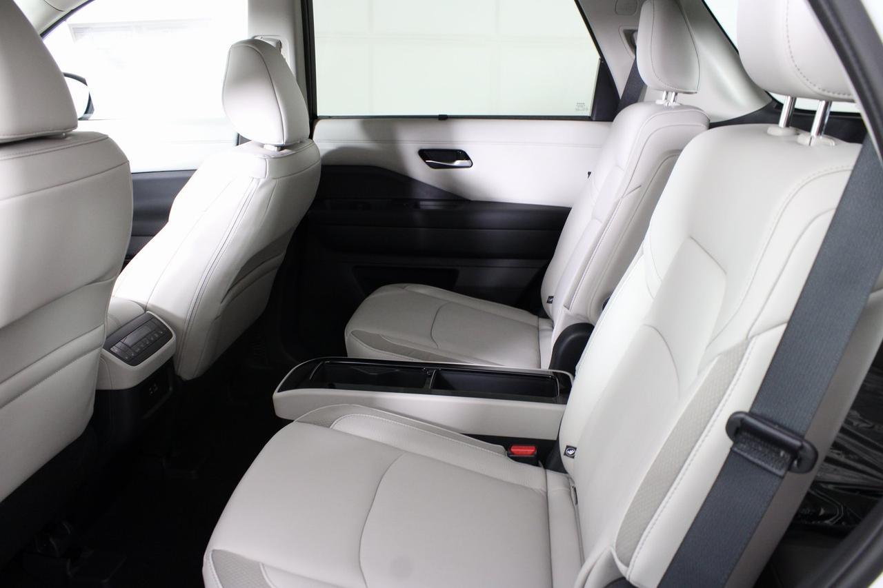 2025 Nissan Pathfinder SL Manassas VA