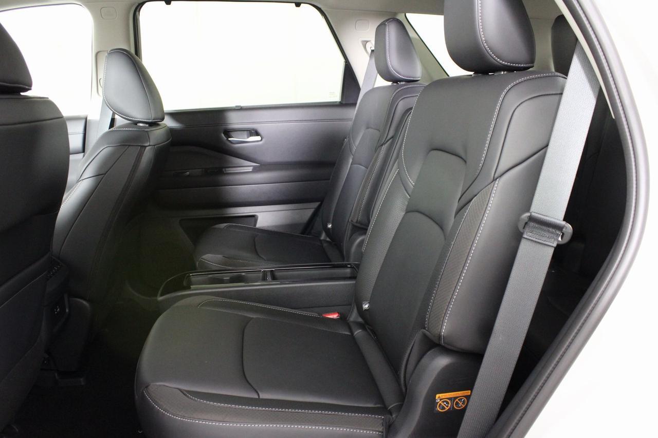 2025 Nissan Pathfinder SL Manassas VA