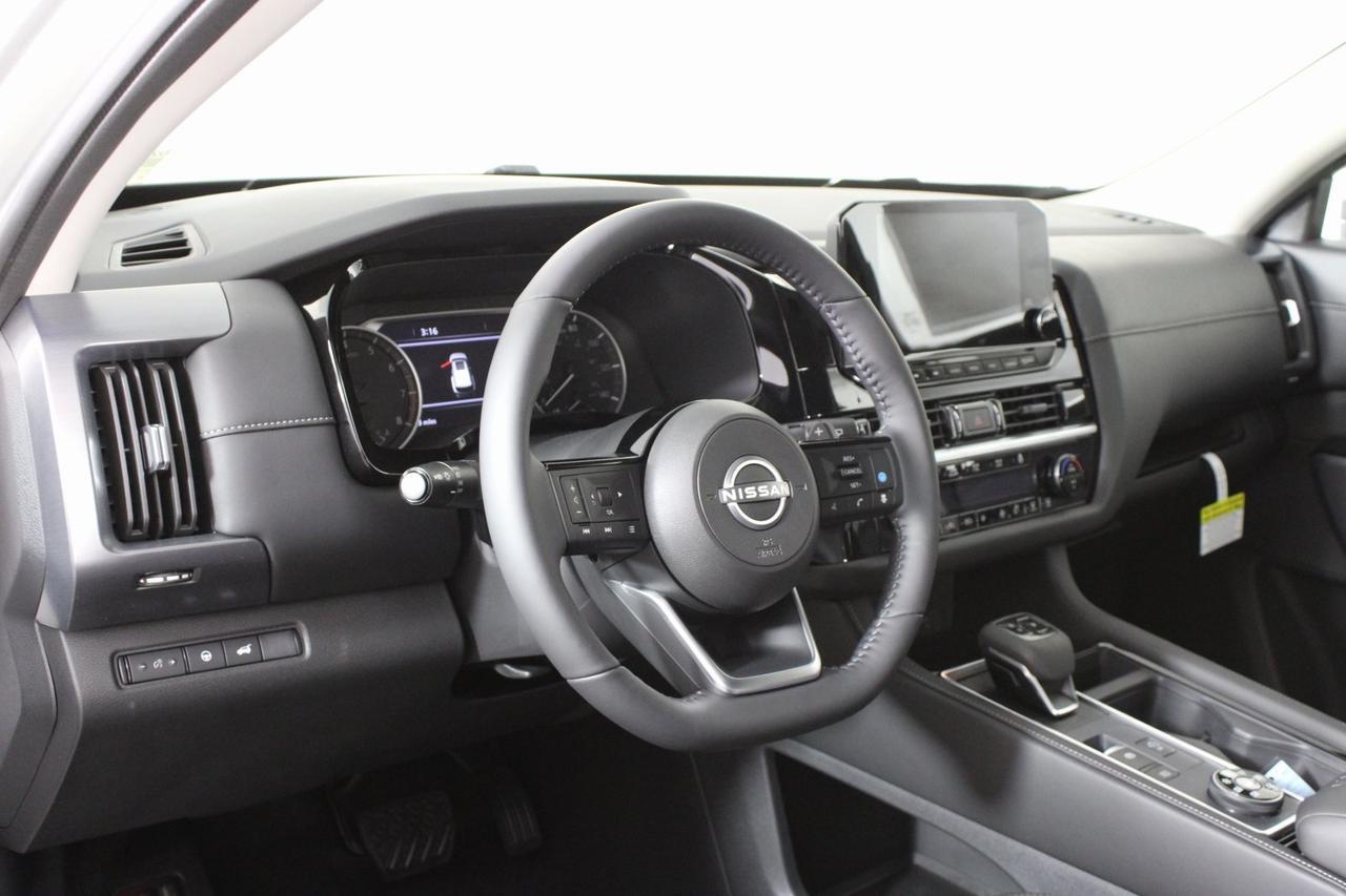 2025 Nissan Pathfinder SL Manassas VA