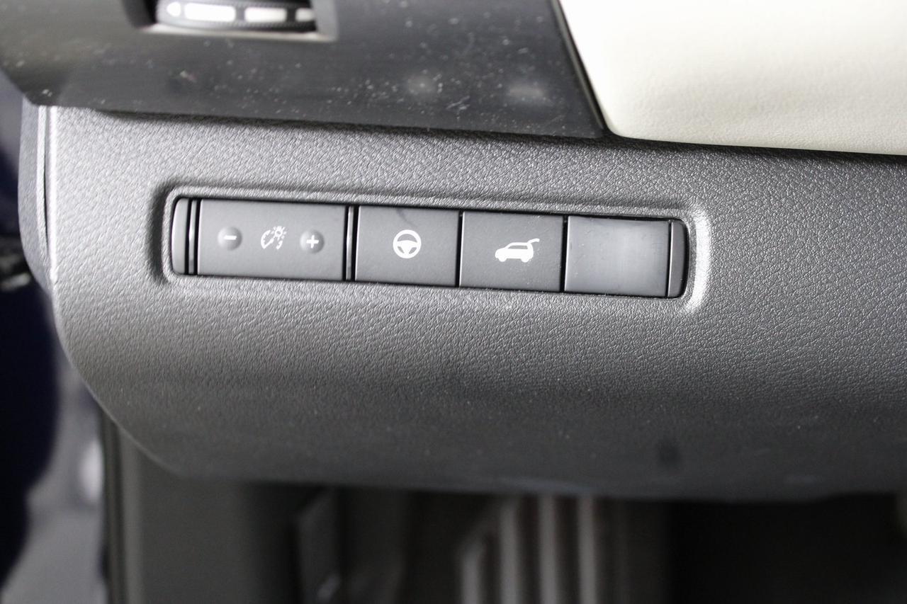 2025 Nissan Pathfinder SL Manassas VA