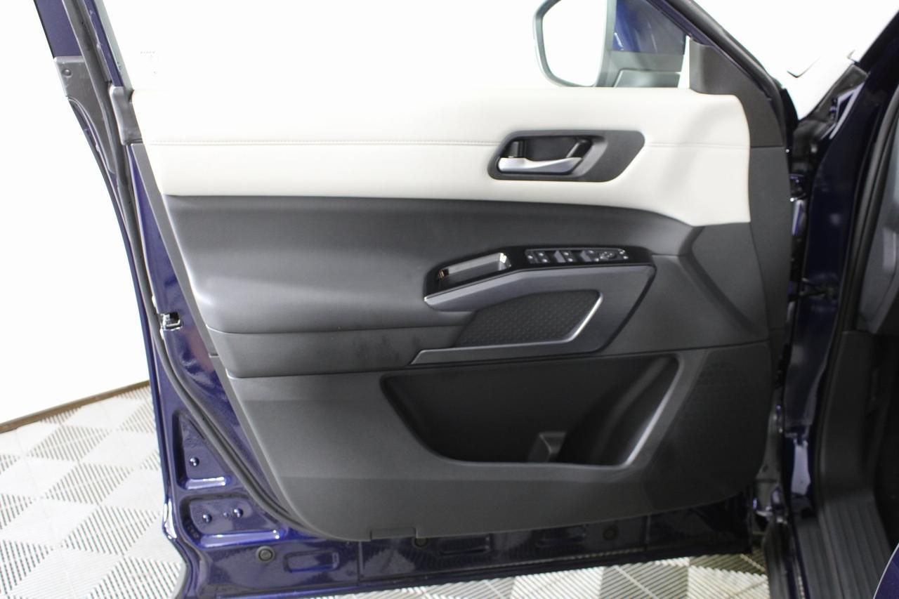 2025 Nissan Pathfinder SL Manassas VA