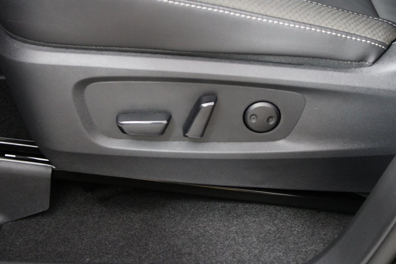 2025 Nissan Pathfinder SL Manassas VA