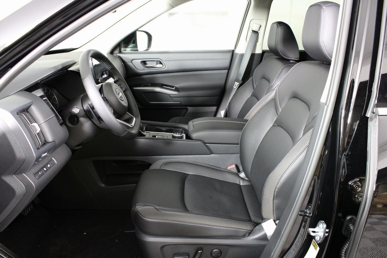 2025 Nissan Pathfinder SL Manassas VA