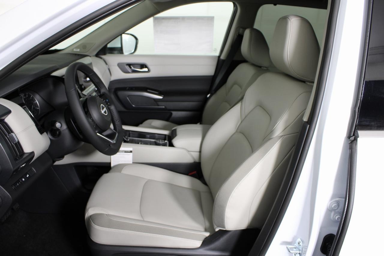 2025 Nissan Pathfinder SL Manassas VA