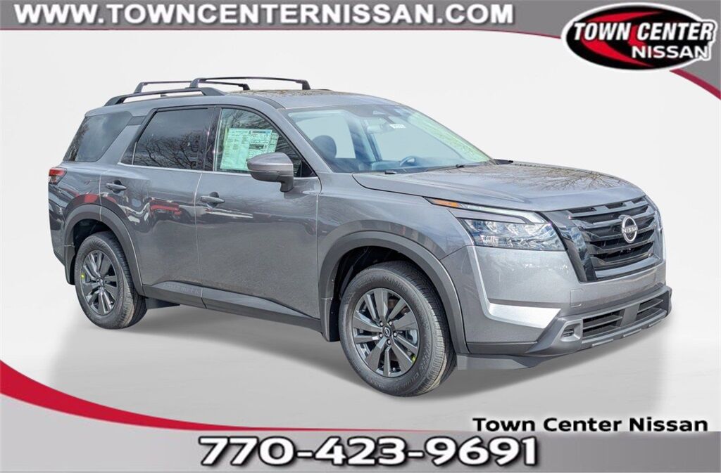 2025 Nissan Pathfinder SV