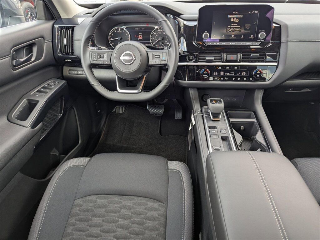 2025 Nissan Pathfinder SV Kennesaw GA