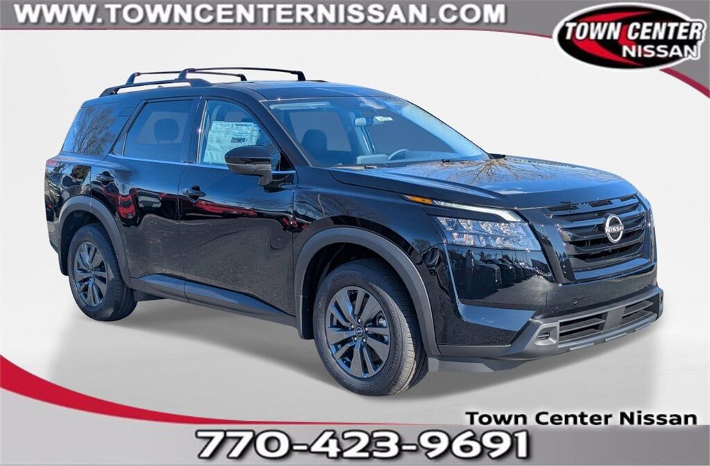 2025 Nissan Pathfinder SV