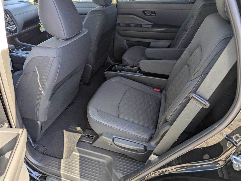 2025 Nissan Pathfinder SV Kennesaw GA