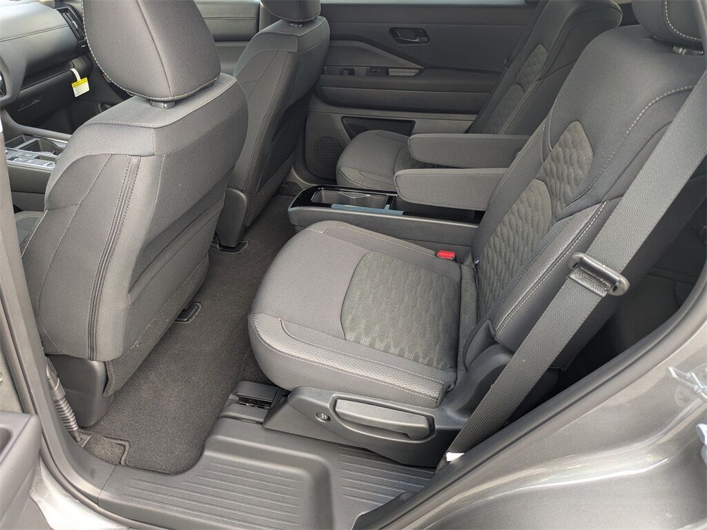 2025 Nissan Pathfinder SV Kennesaw GA