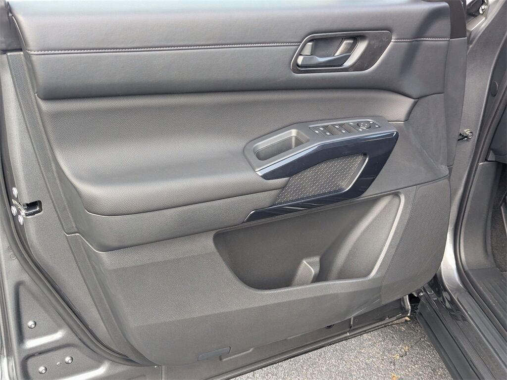 2025 Nissan Pathfinder SV Kennesaw GA