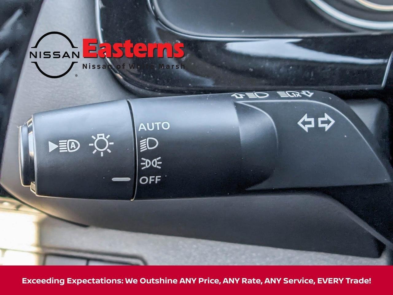 2025 Nissan Pathfinder SV White Marsh MD