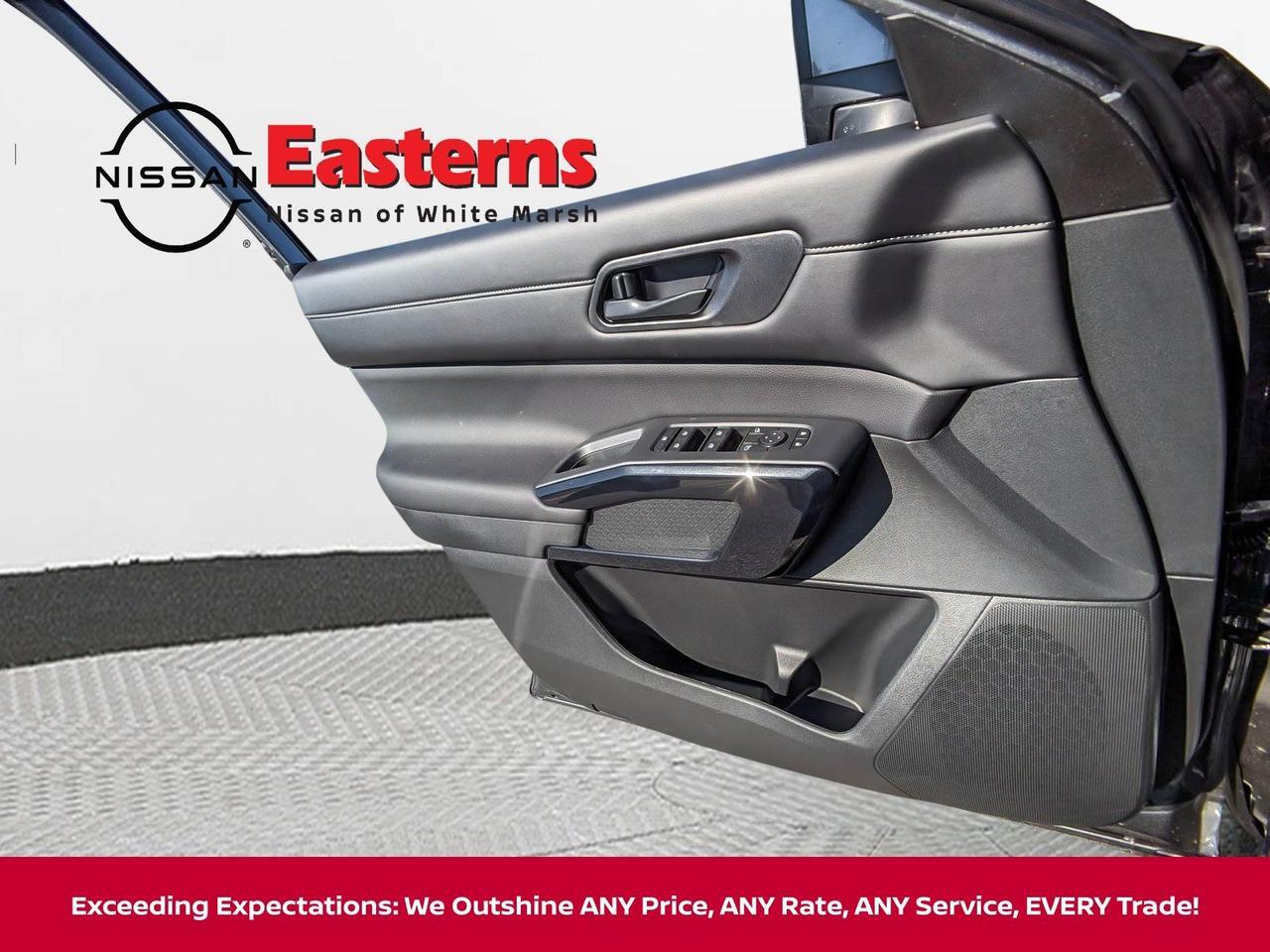 2025 Nissan Pathfinder SV White Marsh MD