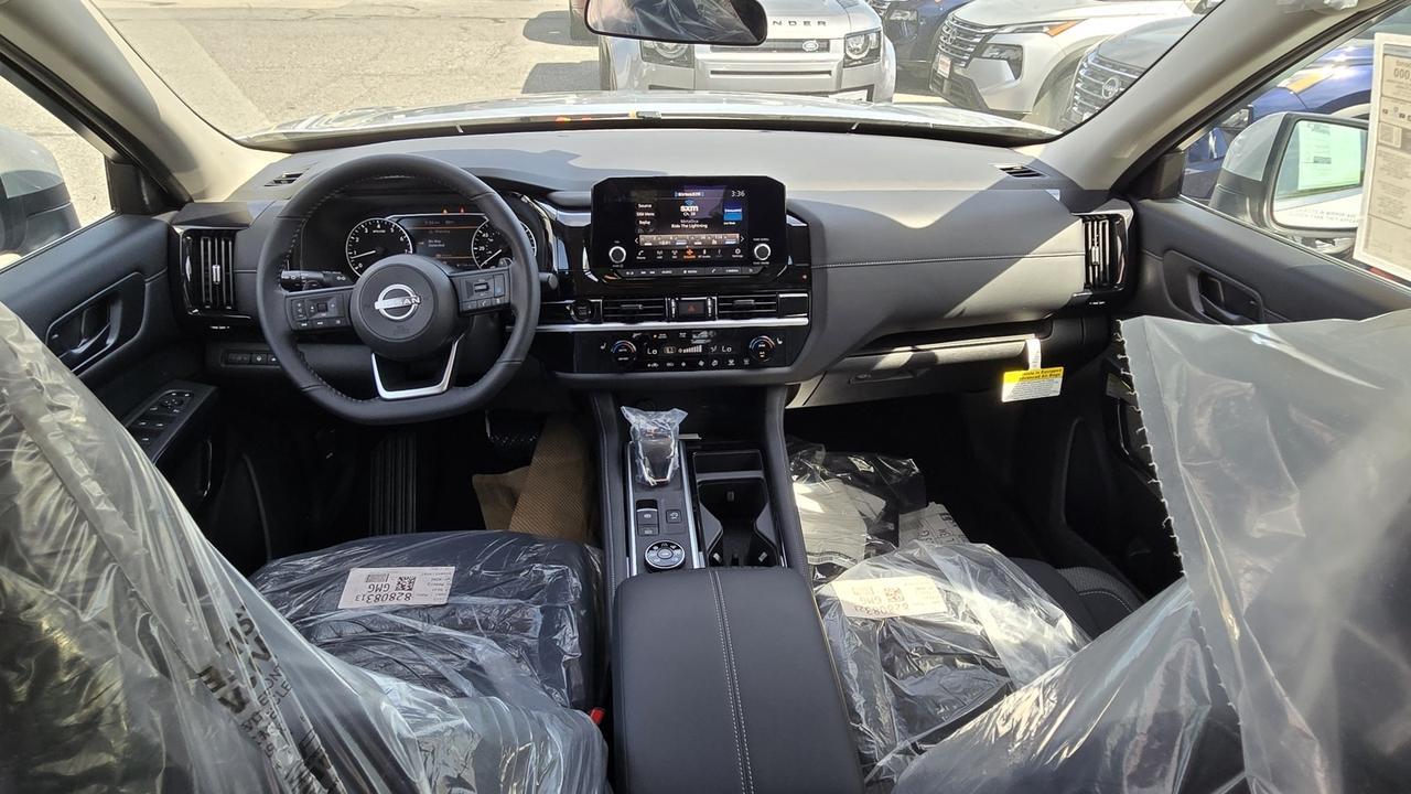 2025 Nissan Pathfinder SV Glen Burnie MD