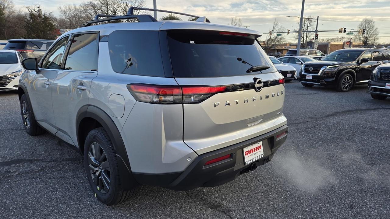 2025 Nissan Pathfinder SV Glen Burnie MD