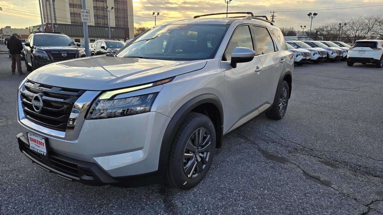 2025 Nissan Pathfinder SV Glen Burnie MD