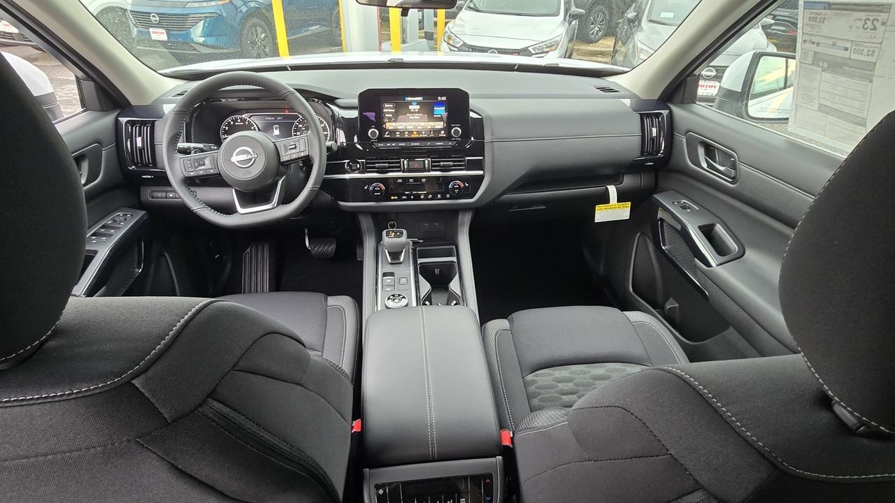 2025 Nissan Pathfinder SV Glen Burnie MD