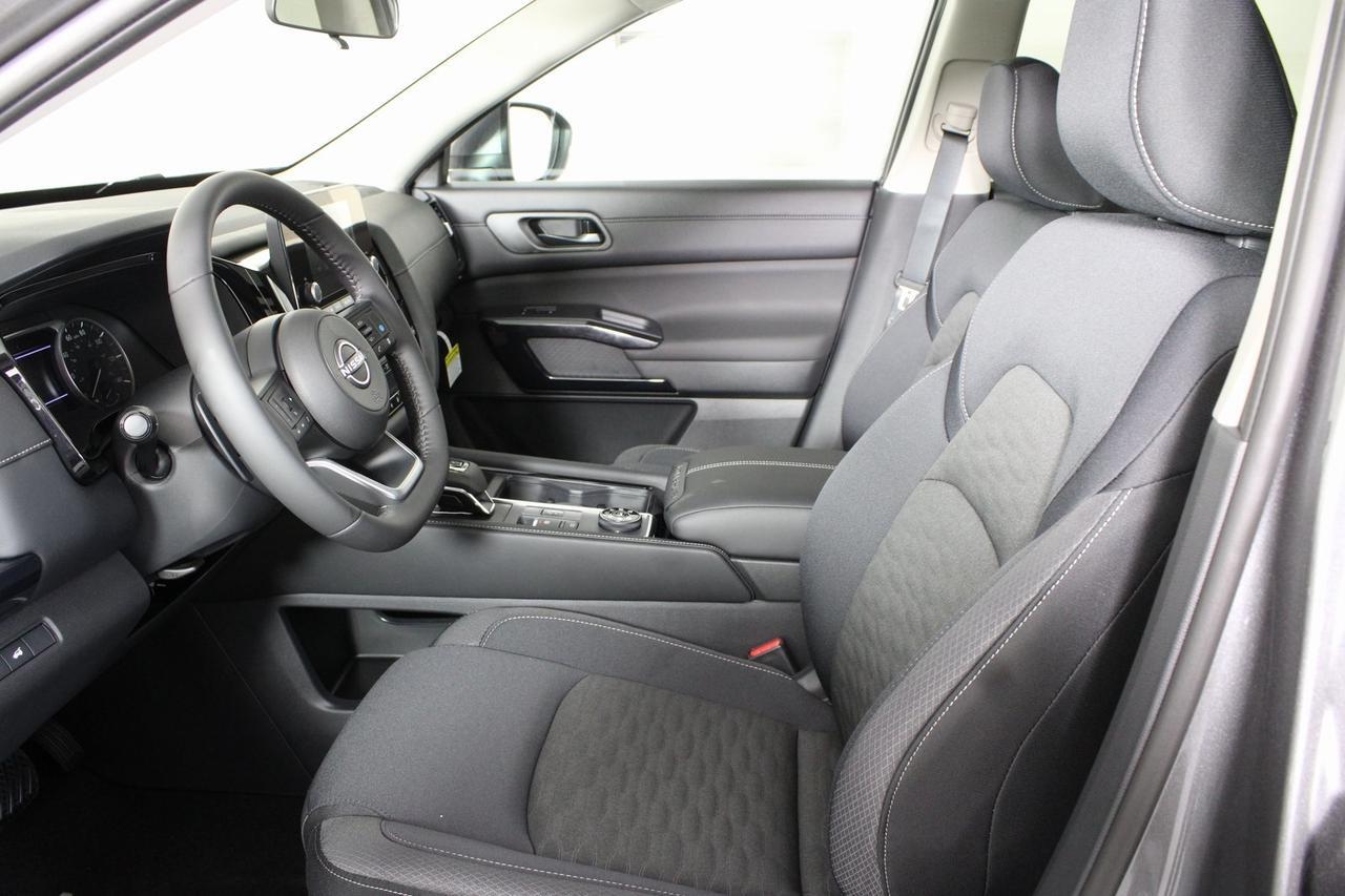 2025 Nissan Pathfinder SV Manassas VA